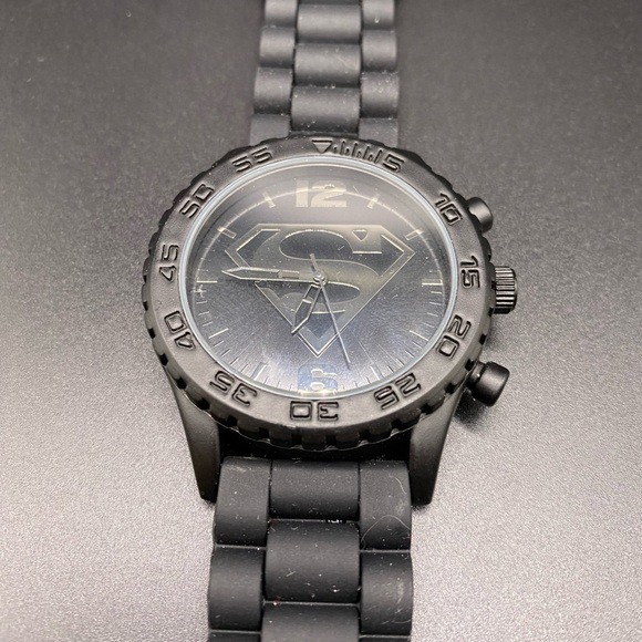 DC Comics & TM Superman Accutime Men’s Watch New Battery Working Watch - Picture 12 of 15